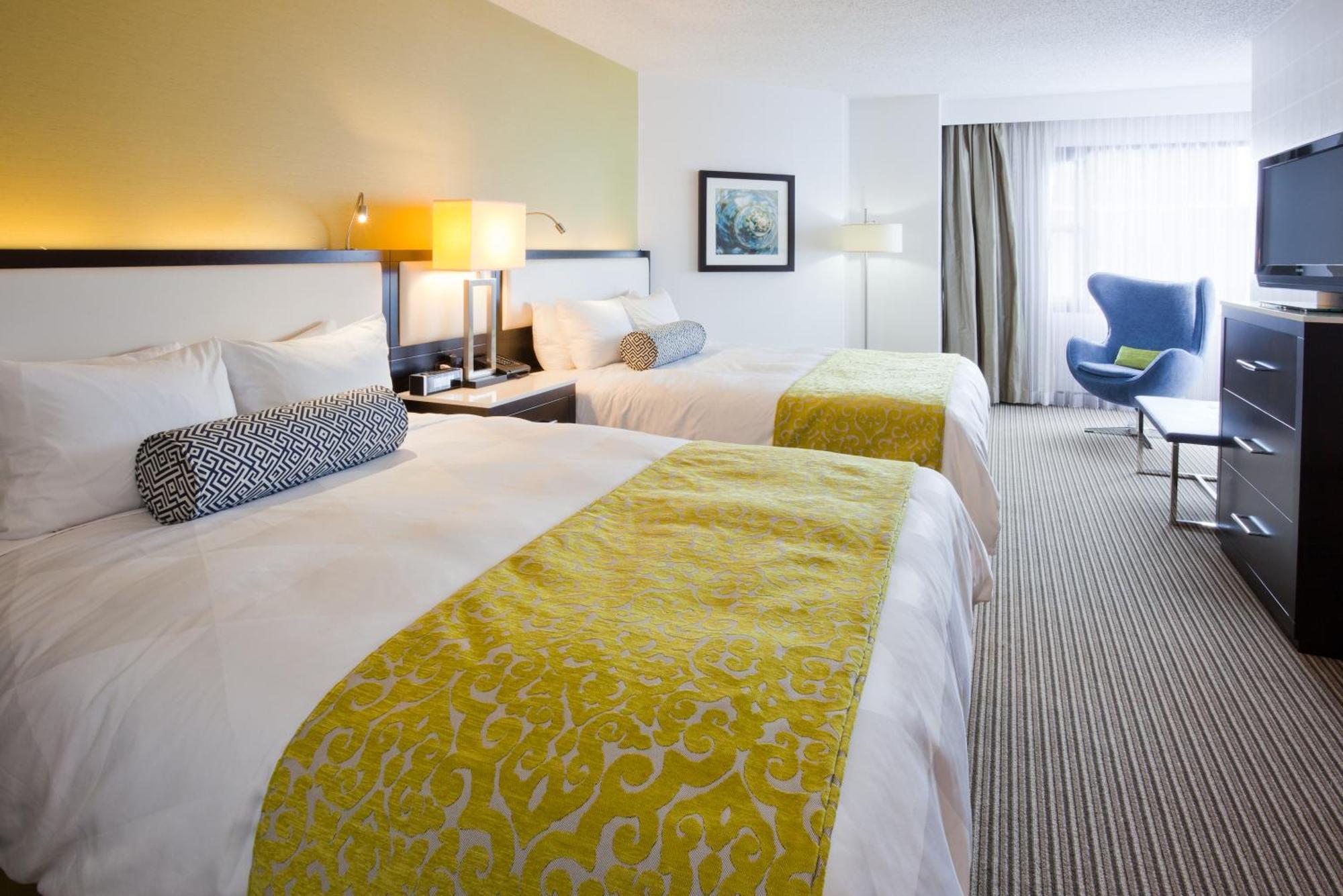 The Hollis Halifax - A Doubletree Suites By Hilton Zewnętrze zdjęcie