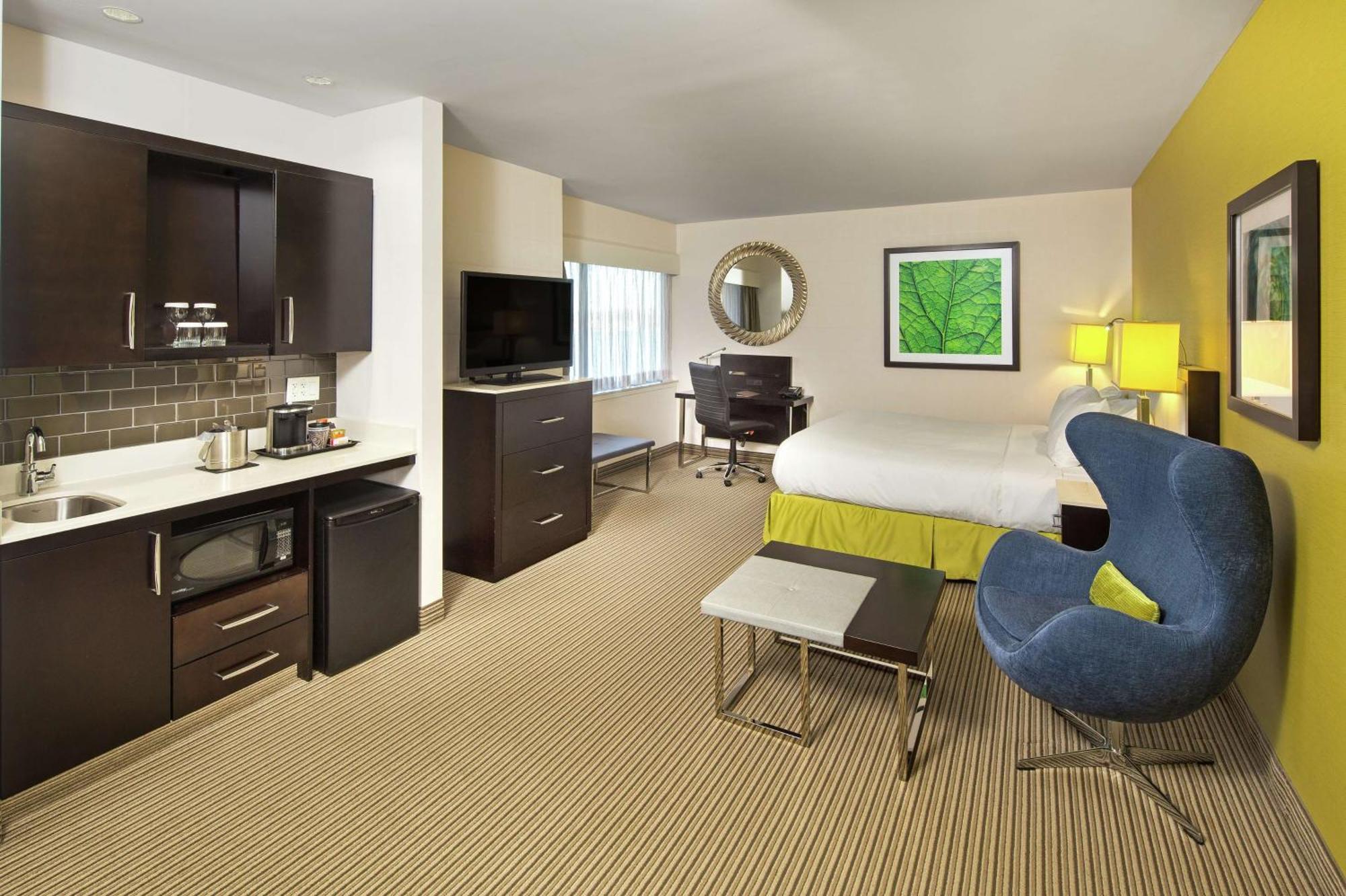 The Hollis Halifax - A Doubletree Suites By Hilton Zewnętrze zdjęcie