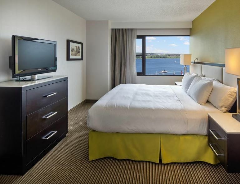 The Hollis Halifax - A Doubletree Suites By Hilton Zewnętrze zdjęcie